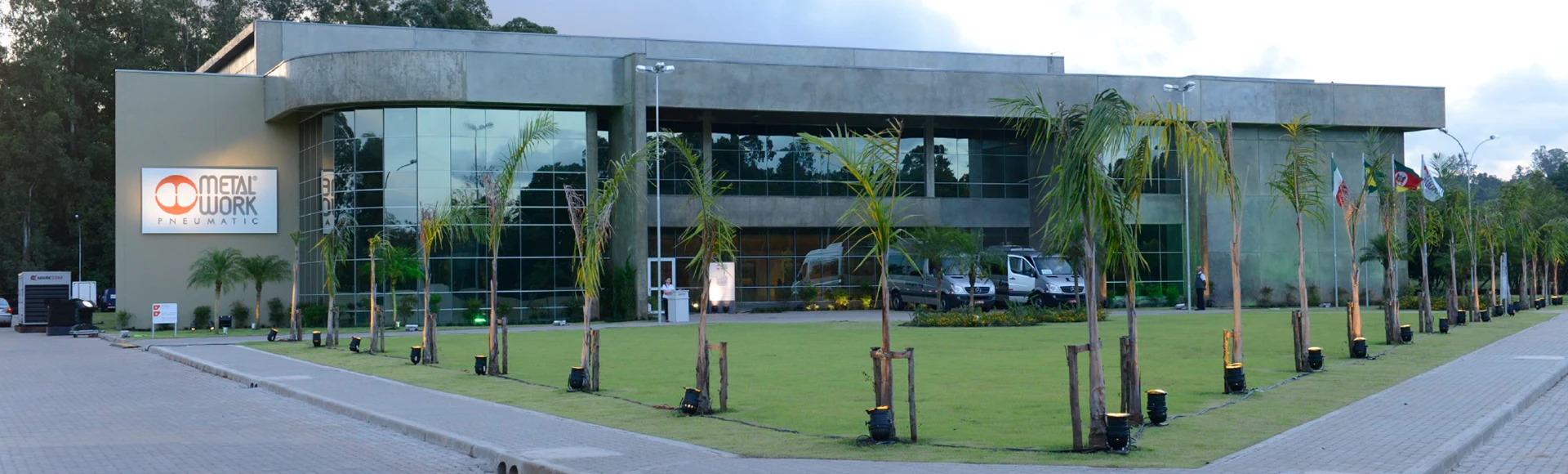 BEM-VINDOS À METAL WORK